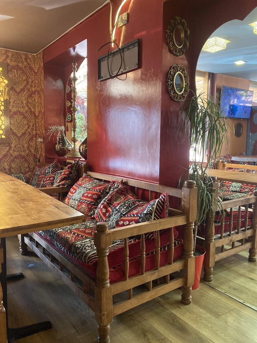 Dewan Restaurant - Photo 4