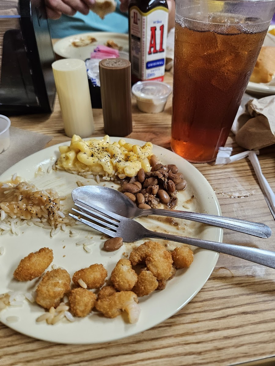 T/R's Steaks & More - Photo 3