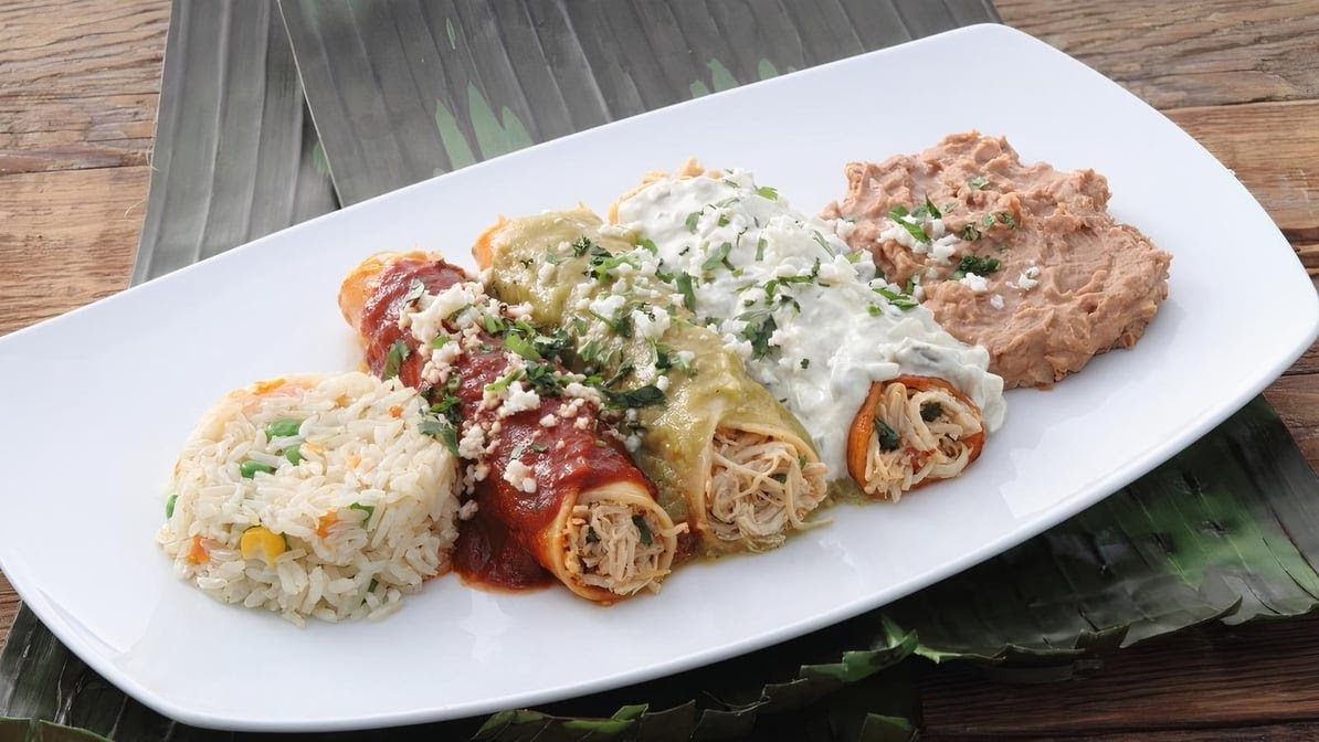 Gloria's Latin Cuisine - Photo 2