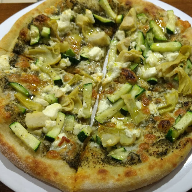 12 Pizza