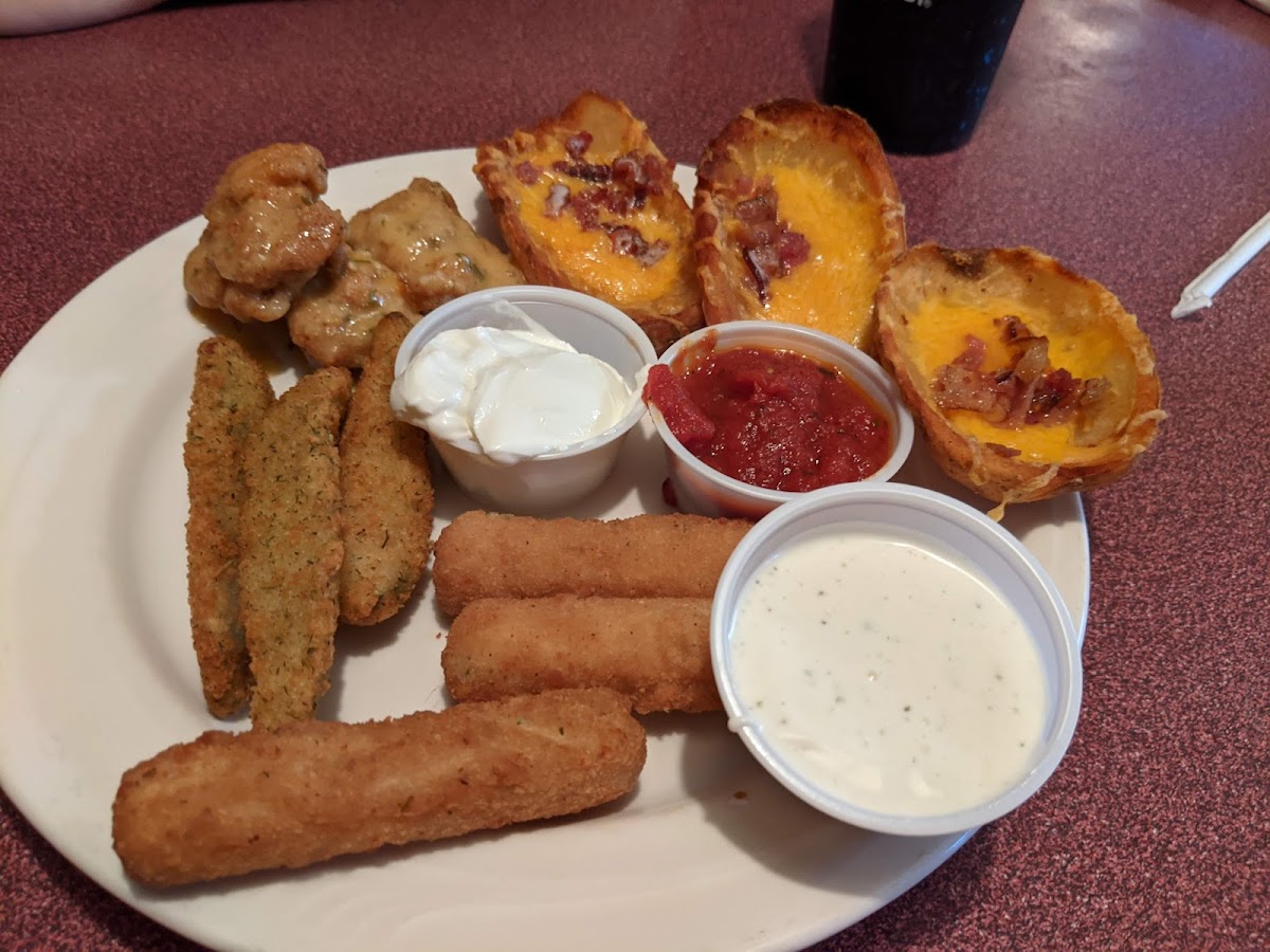 Red's Ale House on Peavine - Photo 2