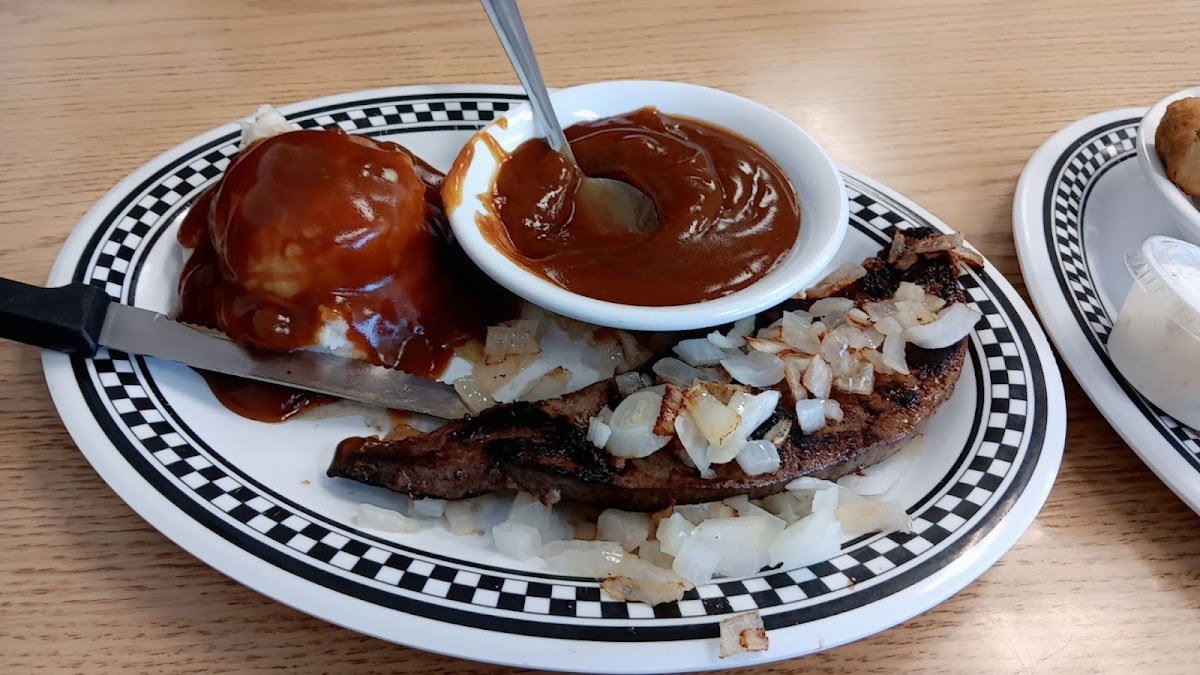 University Diner - Photo 4