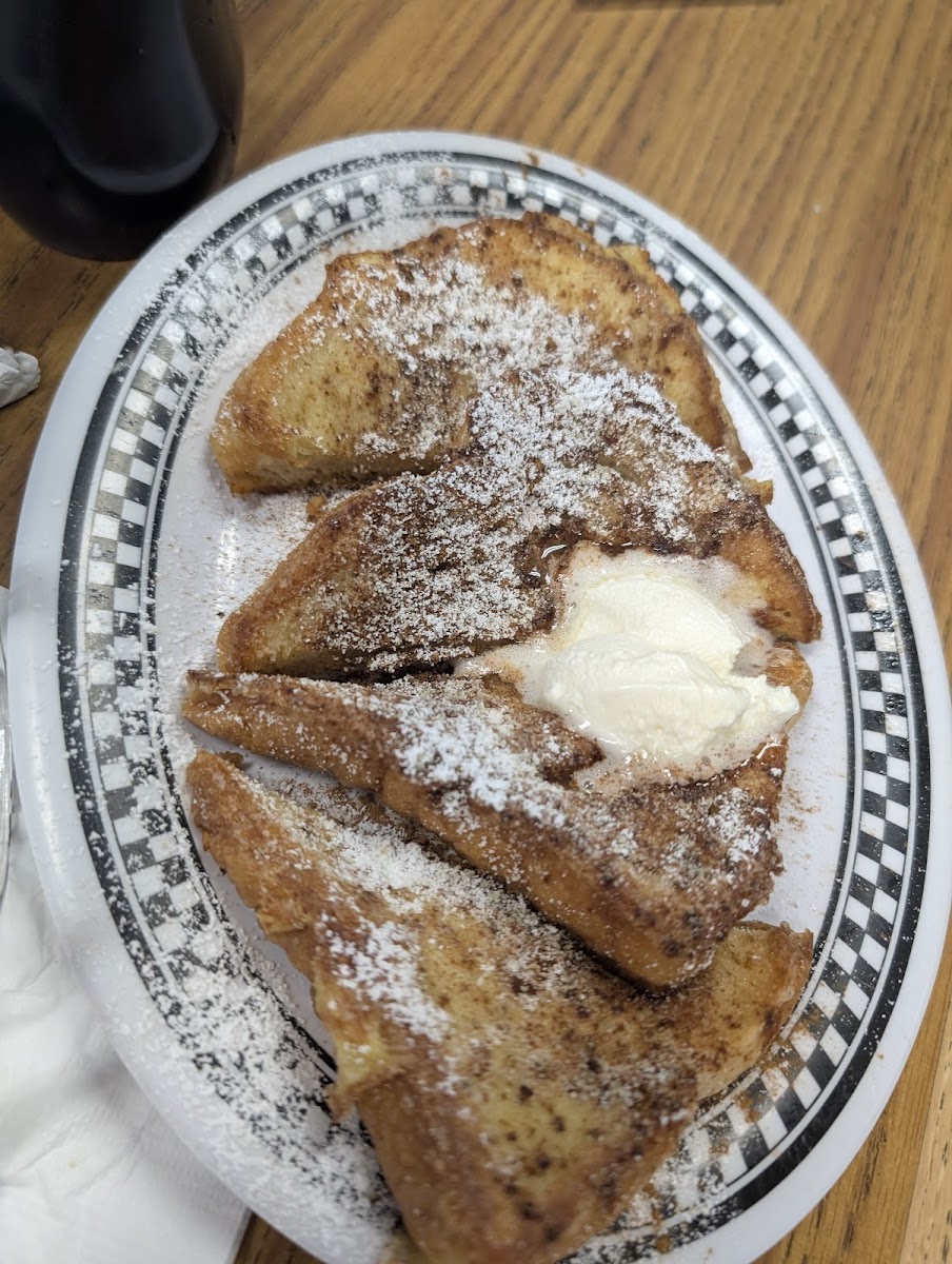 University Diner - Photo 6