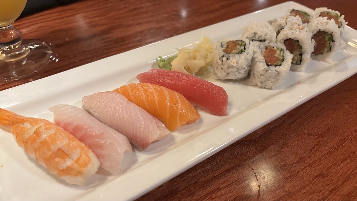 Kobe Japanese Steakhouse & Sushi - Photo 2