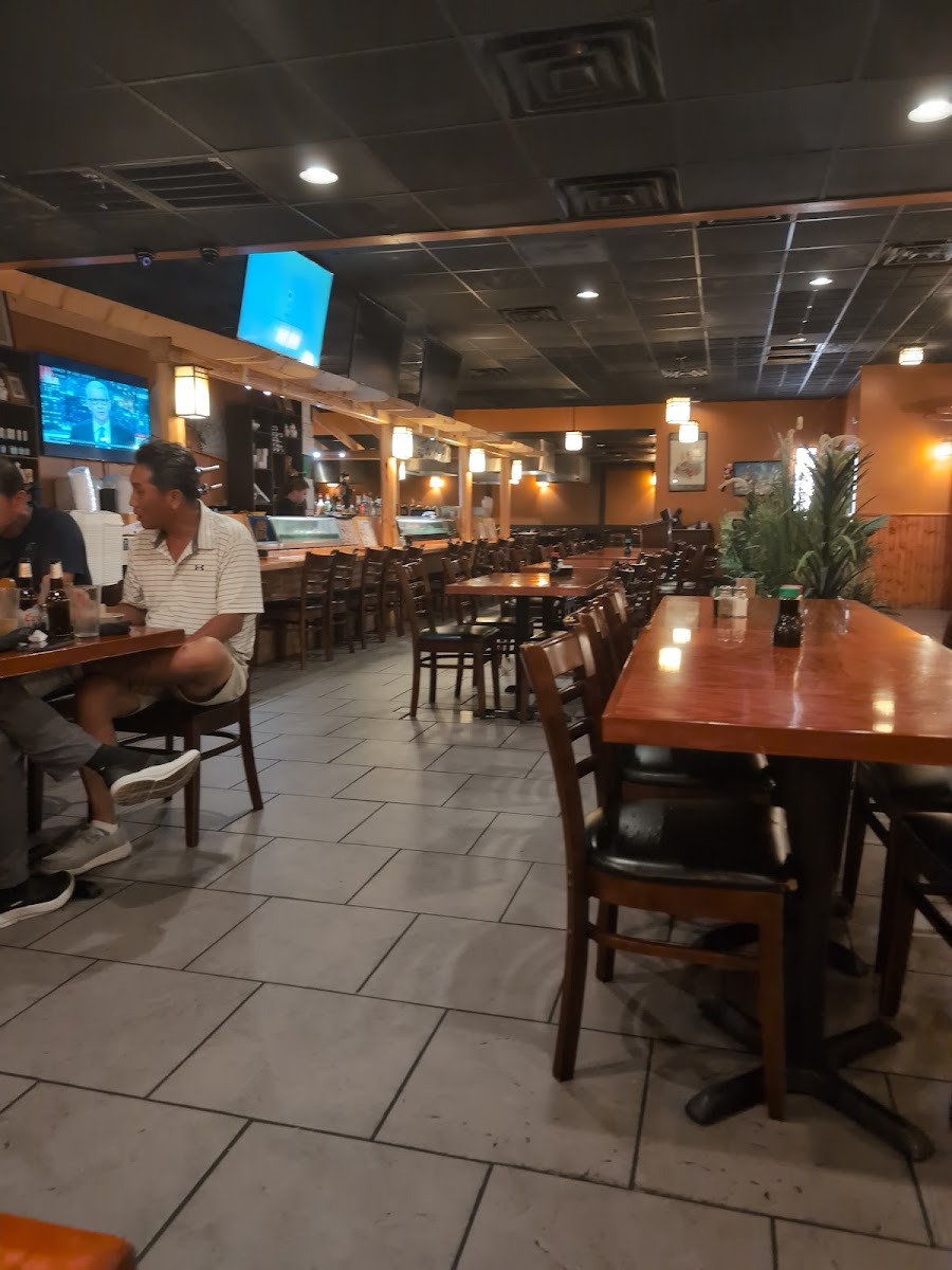 Kobe Japanese Steakhouse & Sushi - Photo 3