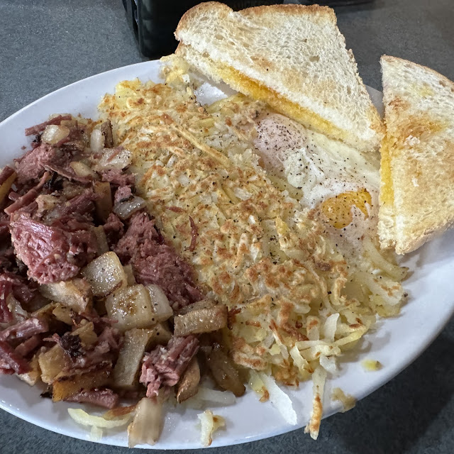 Corned Beef & Hash