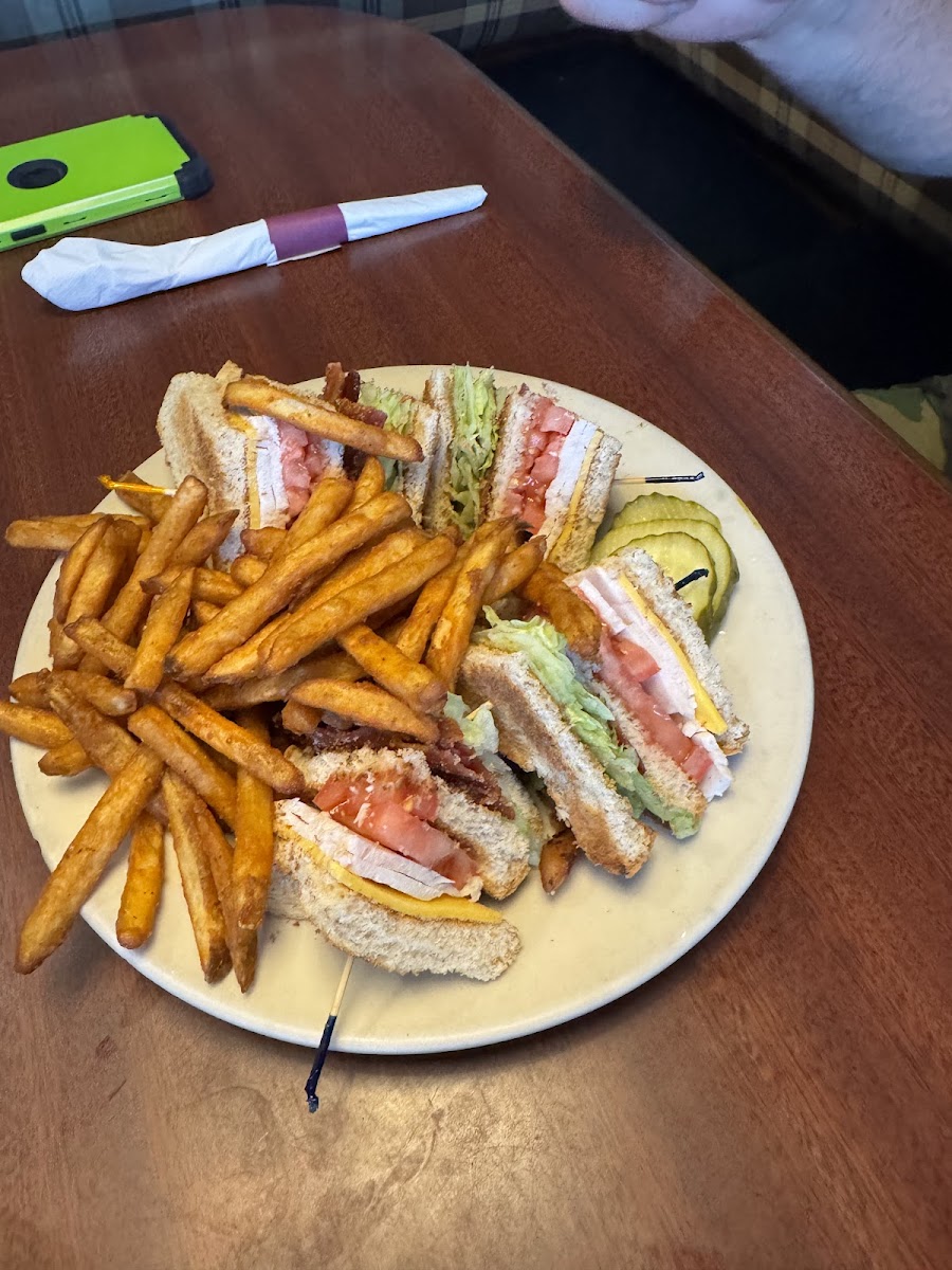 Scotty's Hometown Grill - Photo 1