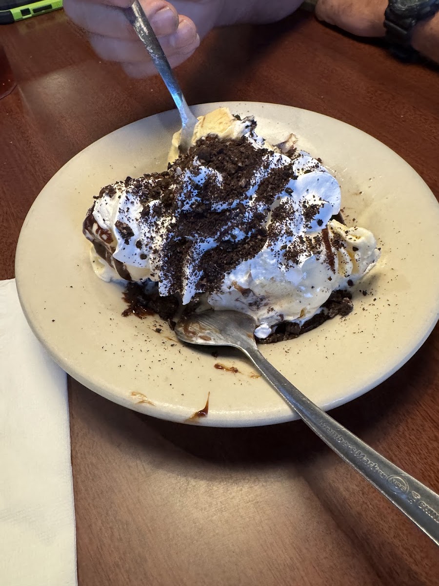 Scotty's Hometown Grill - Photo 5
