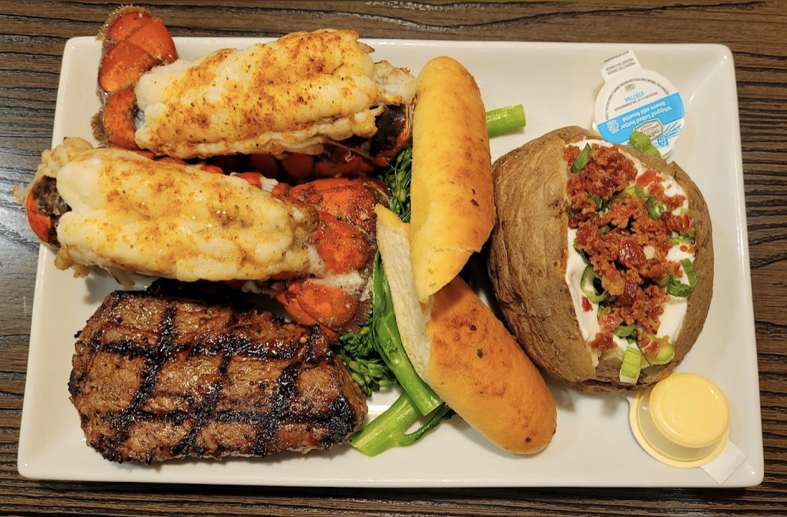 Grillers Kitchen & Bar - Photo 2