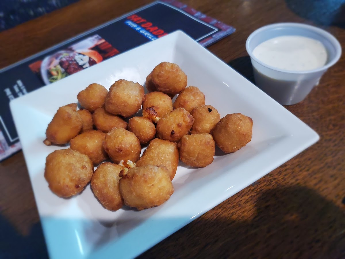 Fat Daddy's Pub and Grille - Photo 5