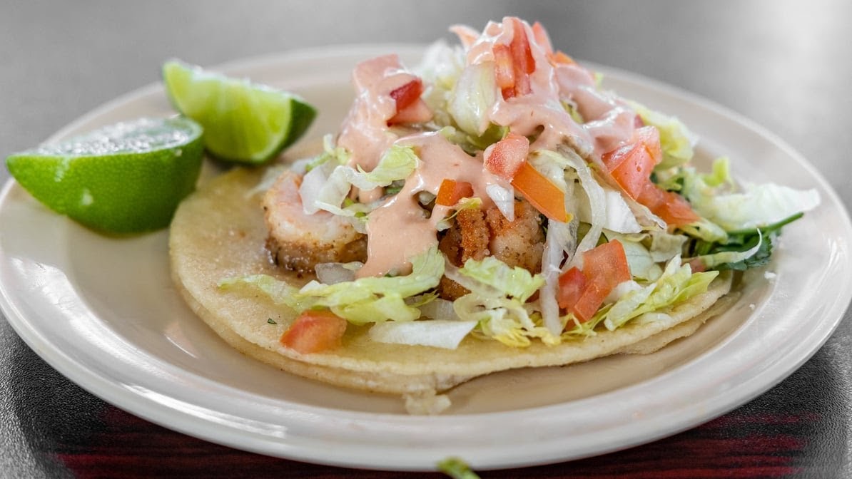 Beto's Taqueria - Photo 1