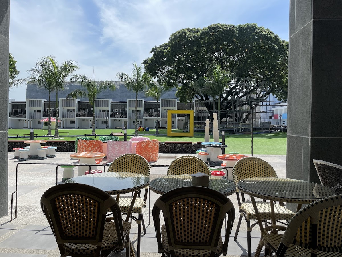 Cafe Dia Clark