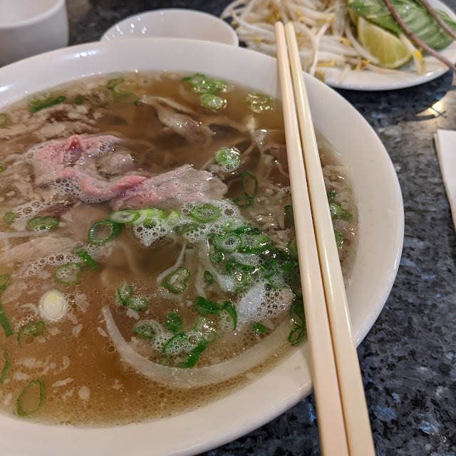 Pho DAC Biet