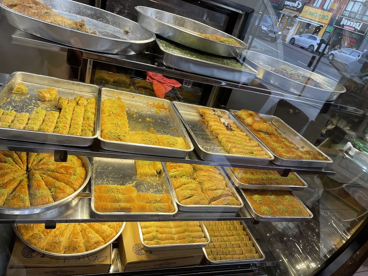 Olives Grill&Dessert - Photo 9