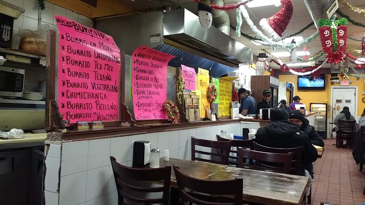 El Oaxaqueño 2 - Photo 9