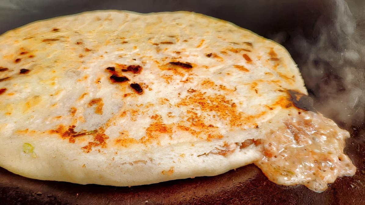 Pupusa Restaurant - Photo 2