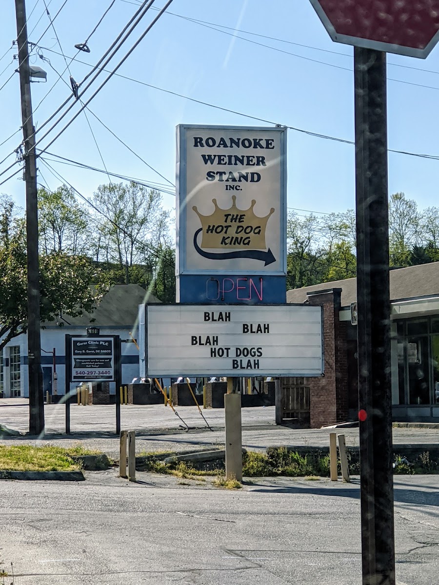 Roanoke Weiner Stand No. 2 - Photo 3