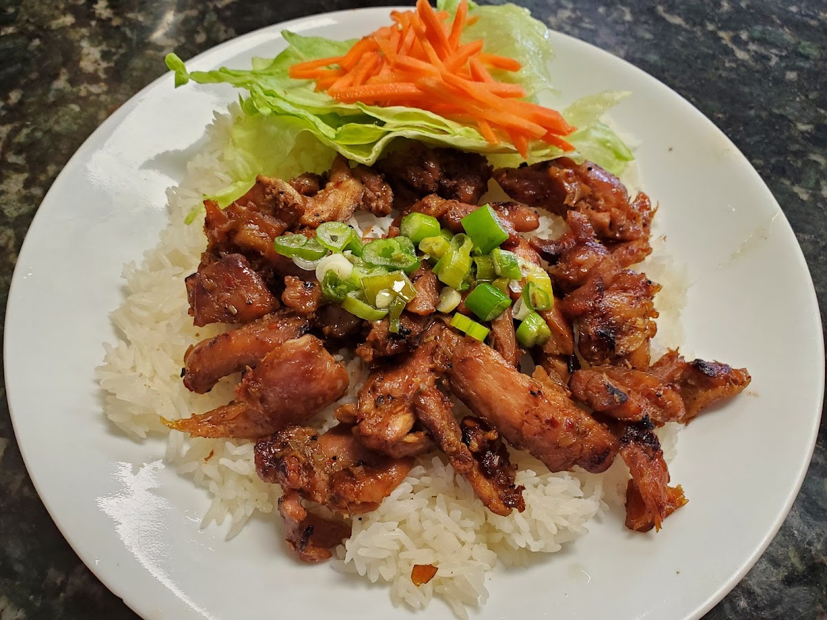 Pho Thanh Vietnamese Noodle House - Photo 7
