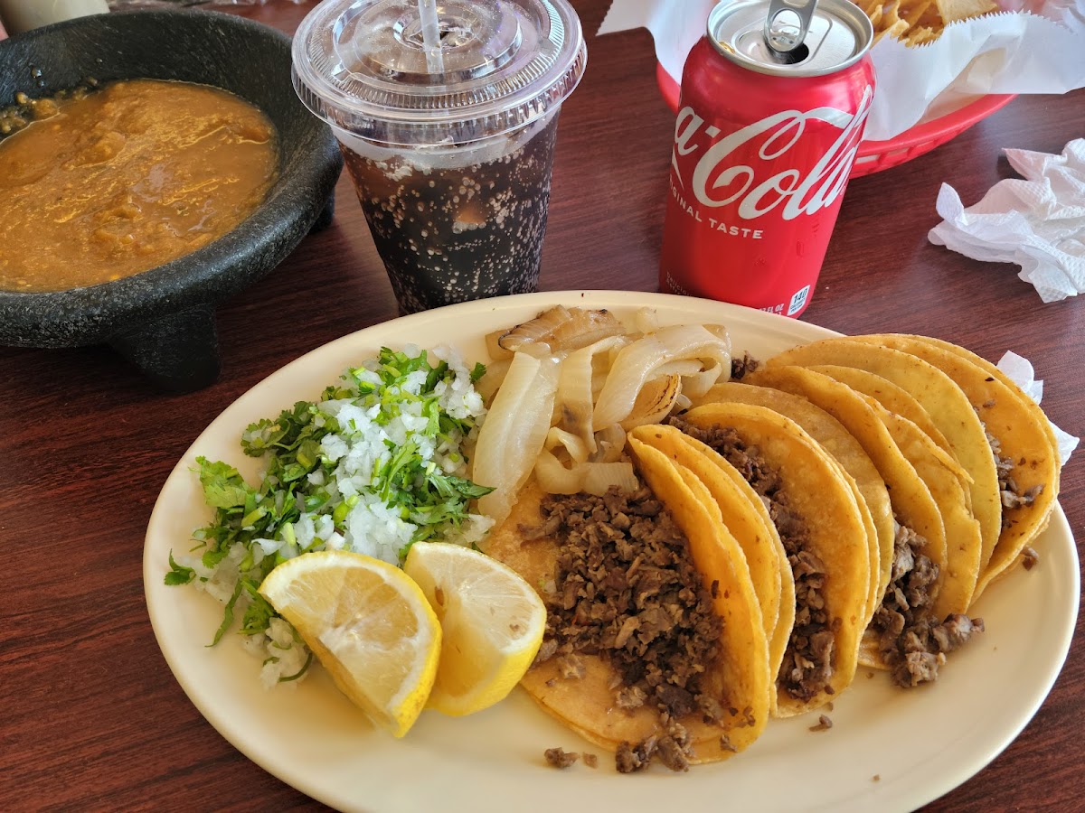 Taqueria El Paisano Dallas - Photo 1