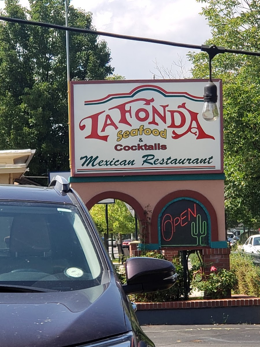 La Fonda Wheat Ridge - Photo 4