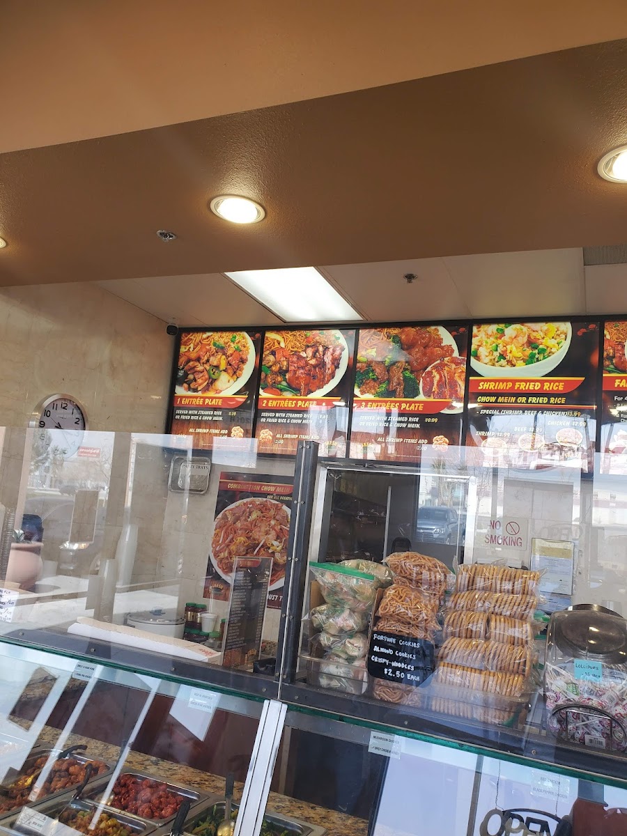 Fresh Wok Hesperia - Photo 4