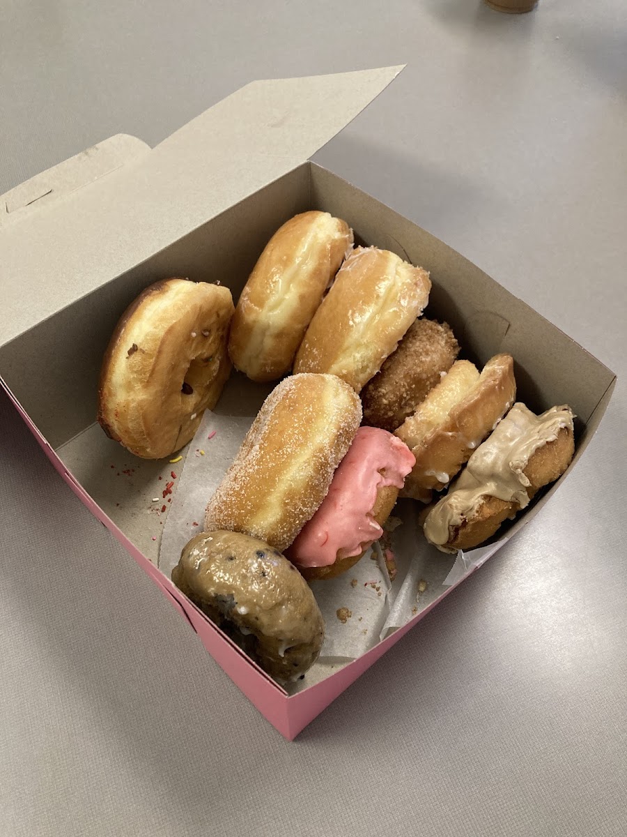 Rose Donuts - Photo 3