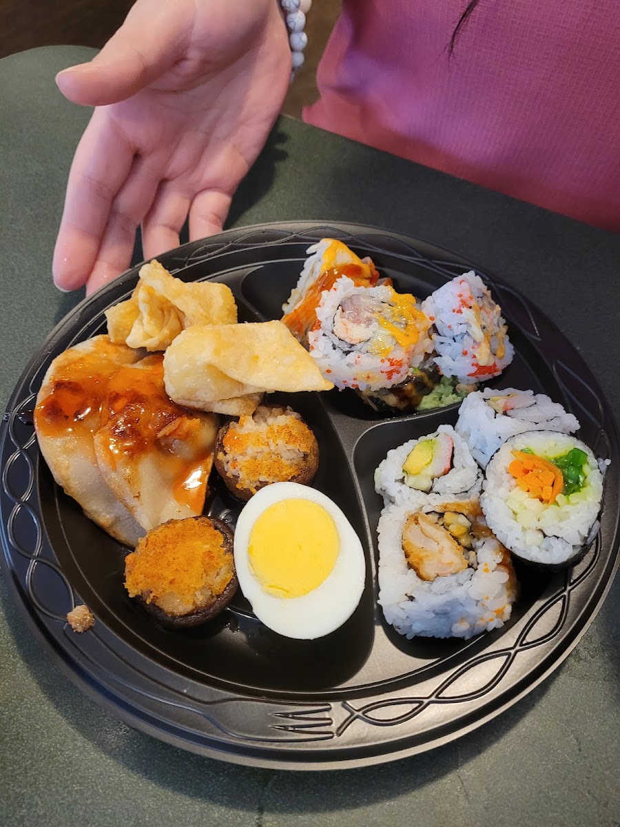 Orange Buffet - Photo 4