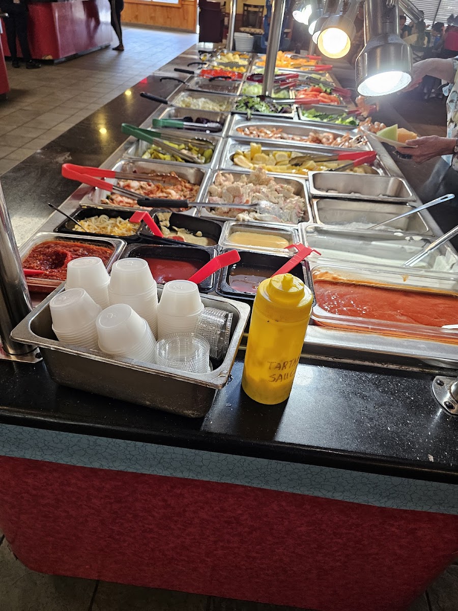 Orange Buffet - Photo 7