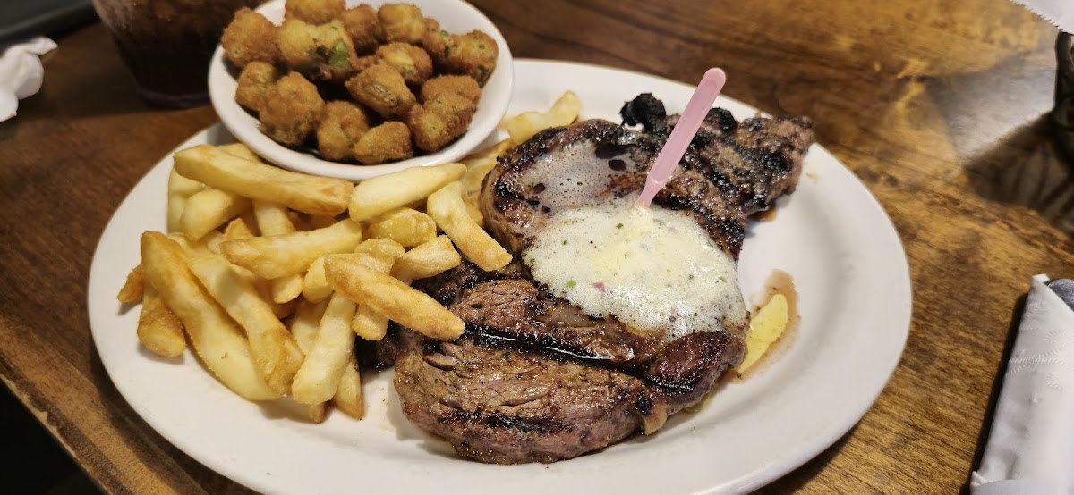 Heitmiller Steakhouse - Photo 1