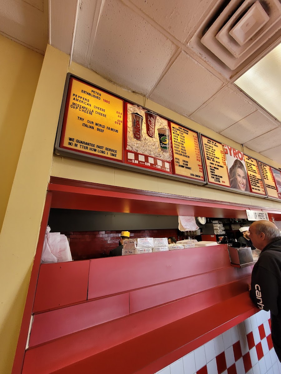 Pete's Red Hots - Photo 3