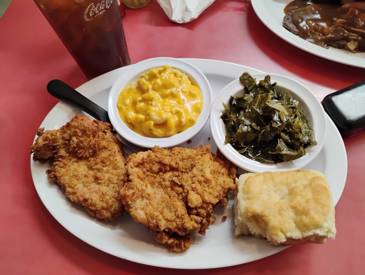 Ruth's Family Restaurant - Photo 2
