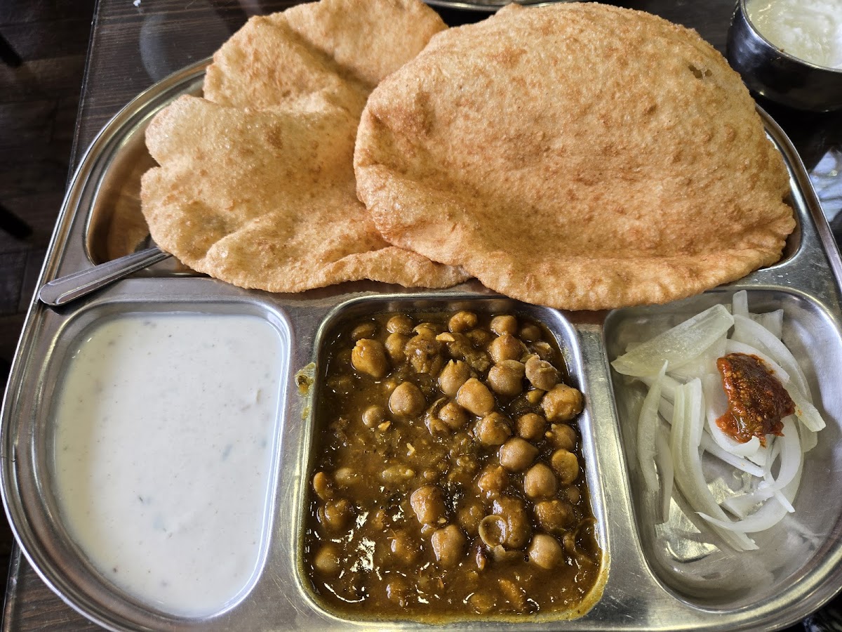 Punjabi Dhaba Hicksville - Photo 4