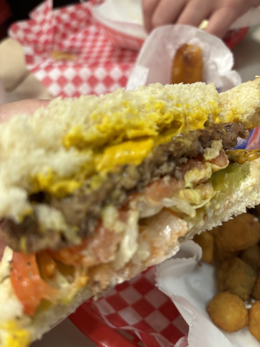Spencer's Dairy Kream - Photo 9