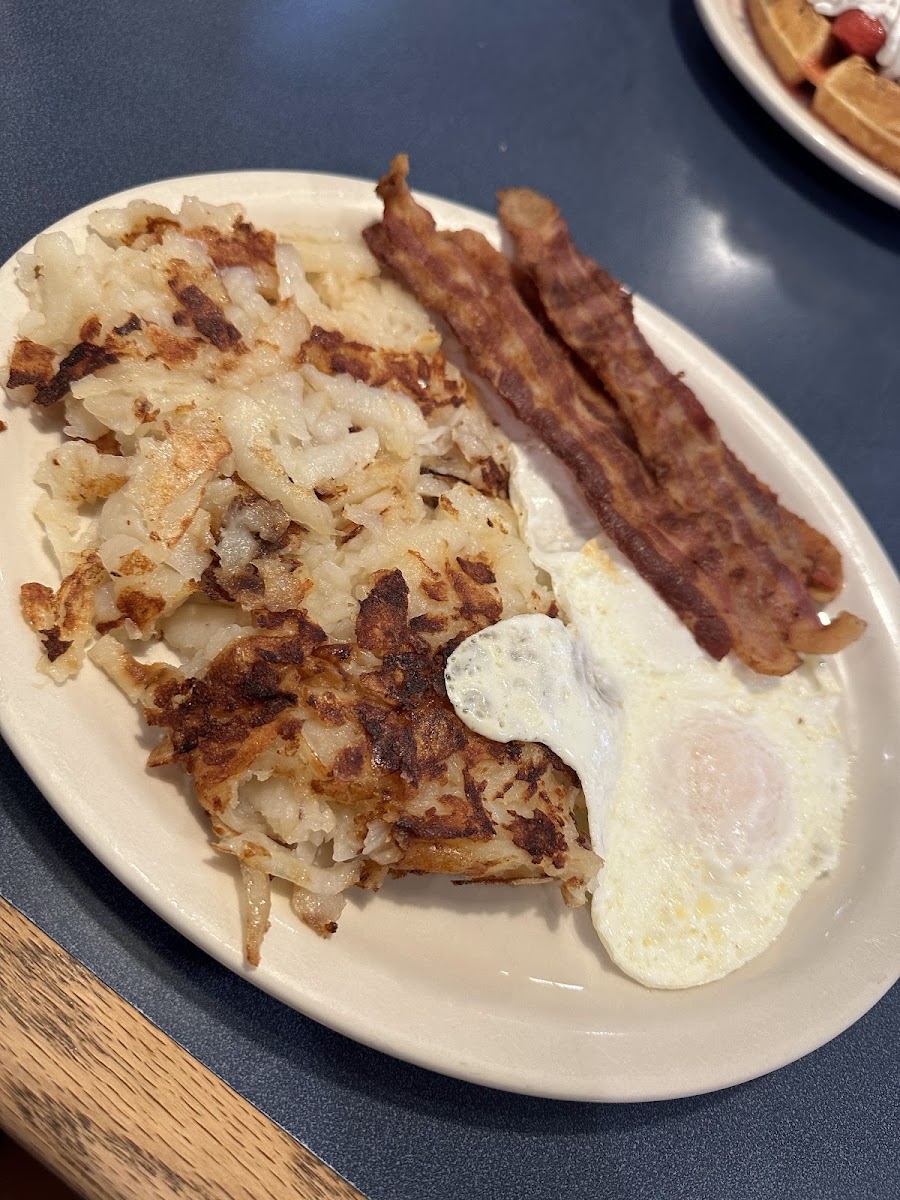 Harlan's Fine Foods - Photo 4