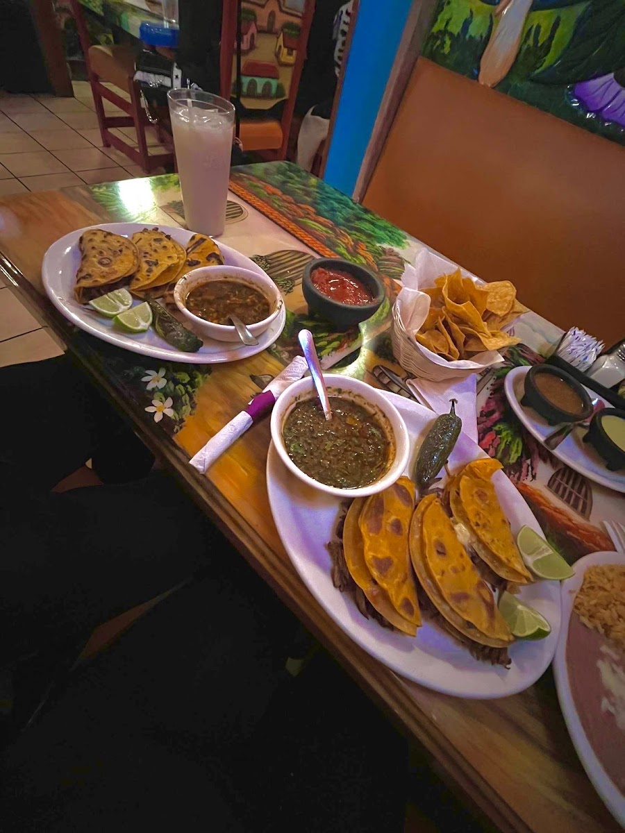 Monte De Rey Mexican Restaurant - Photo 9