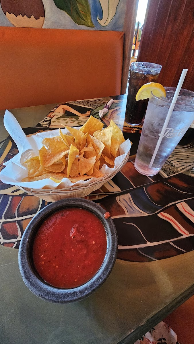 Monte De Rey Mexican Restaurant - Photo 7