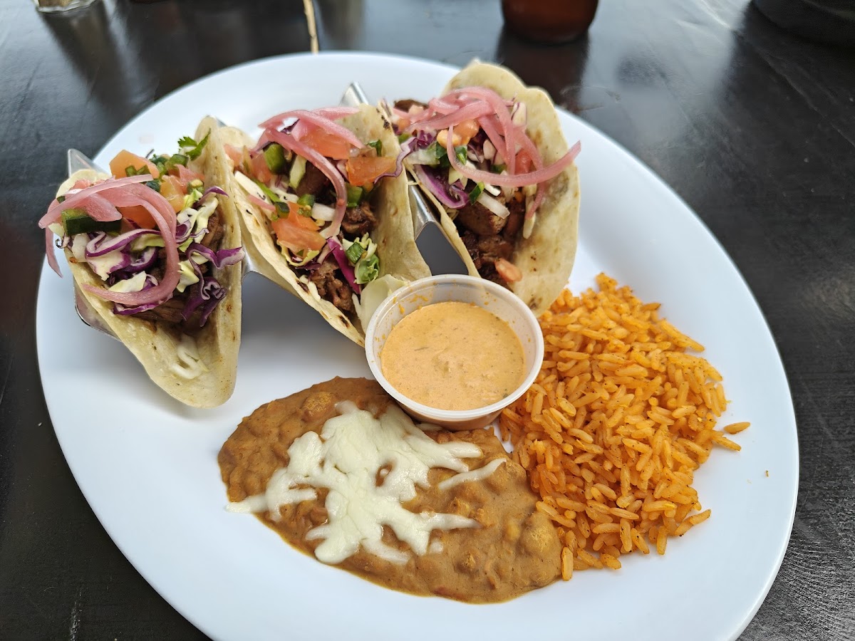 JJ's Cantina - Photo 1