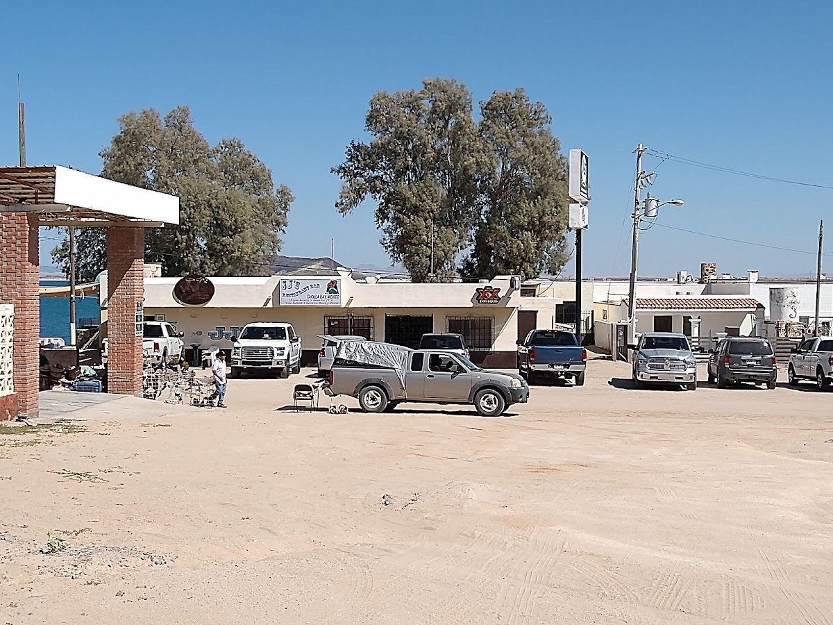 JJ's Cantina - Photo 3