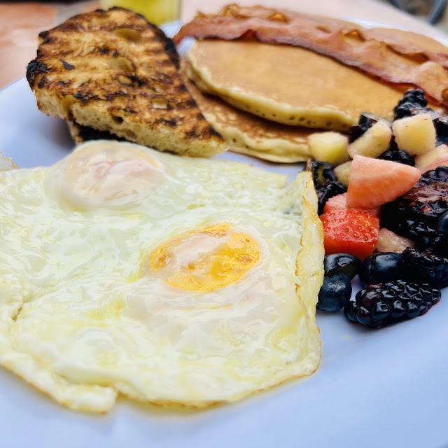 American Breakfast