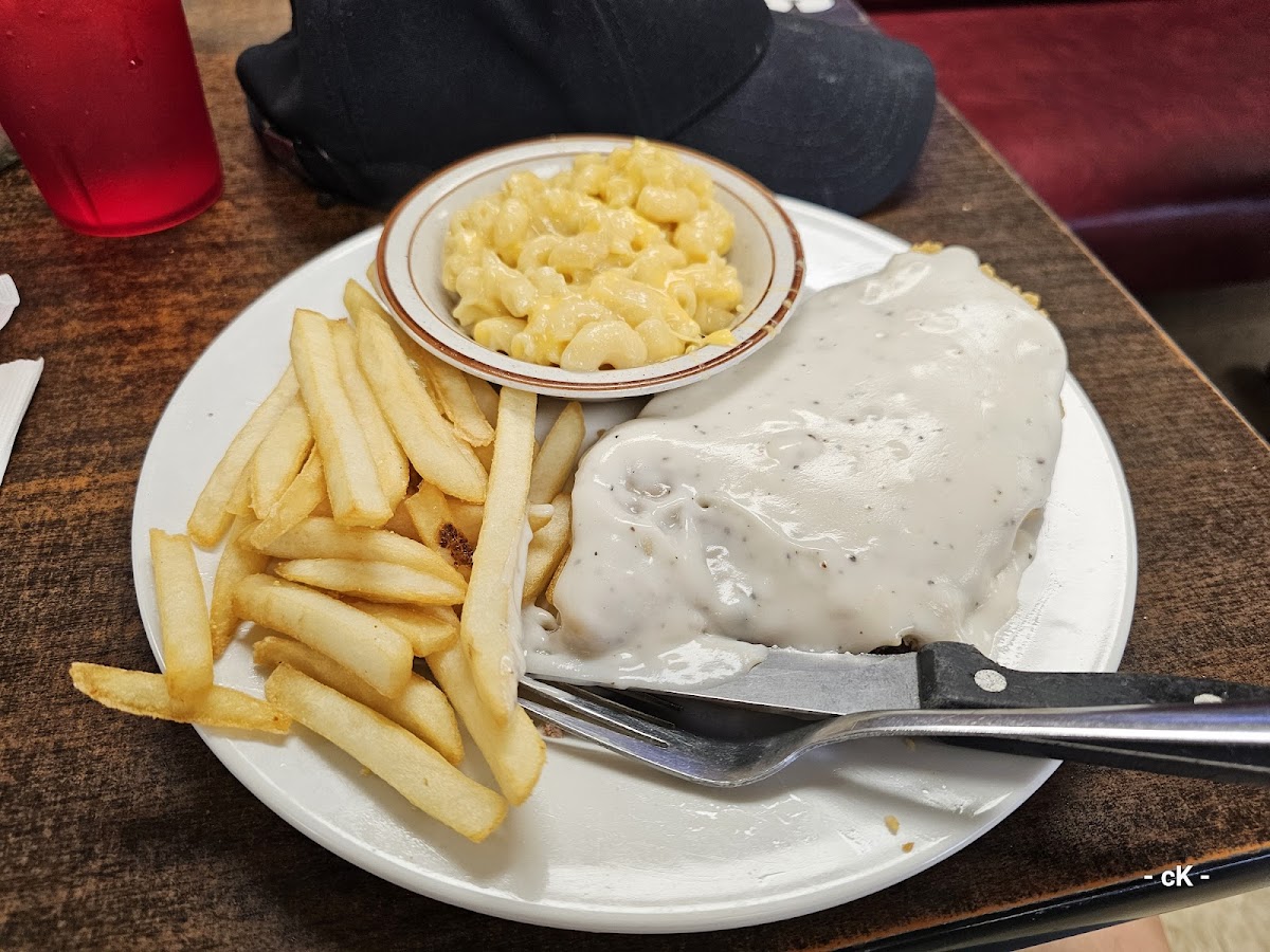 Curtis Watson's Catfish Restaurant - Photo 5