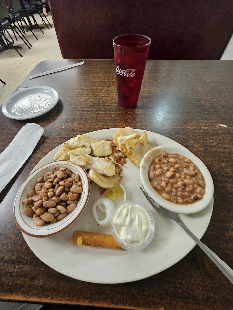 Curtis Watson's Catfish Restaurant - Photo 8