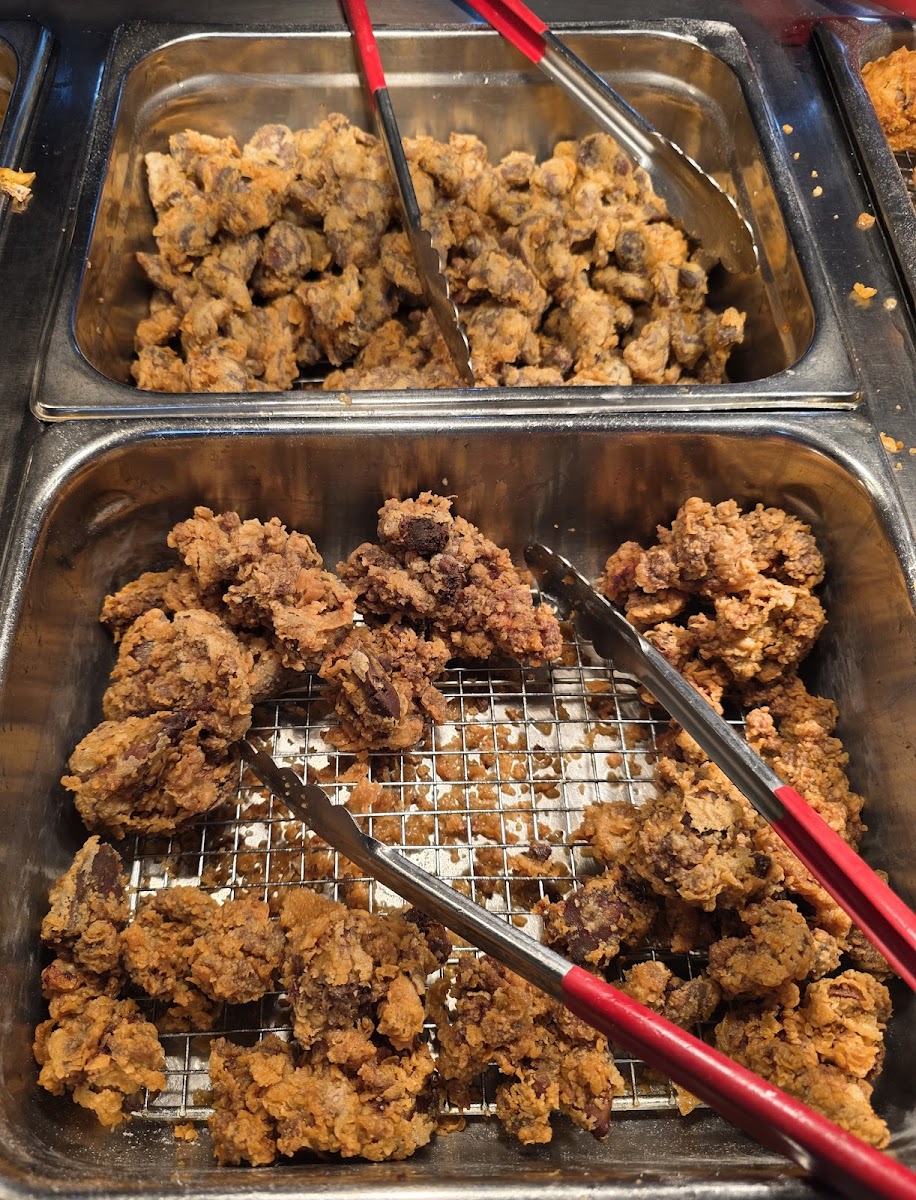 Kacey's Buffet - Photo 2