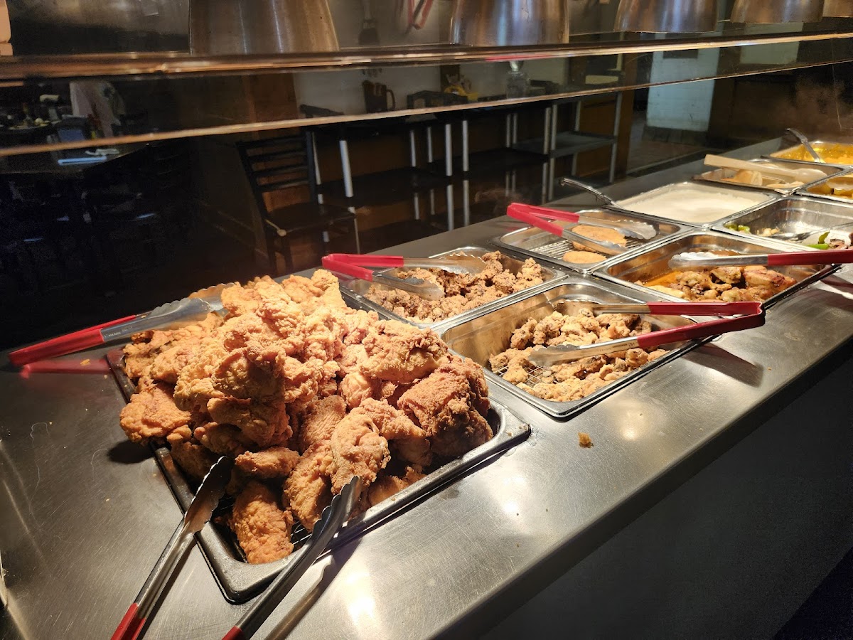 Kacey's Buffet - Photo 3