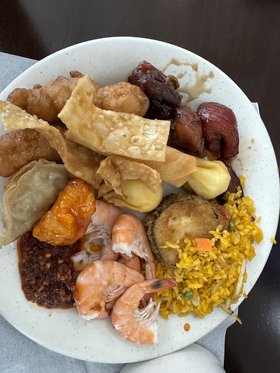Royal Sushi Buffet - Photo 4