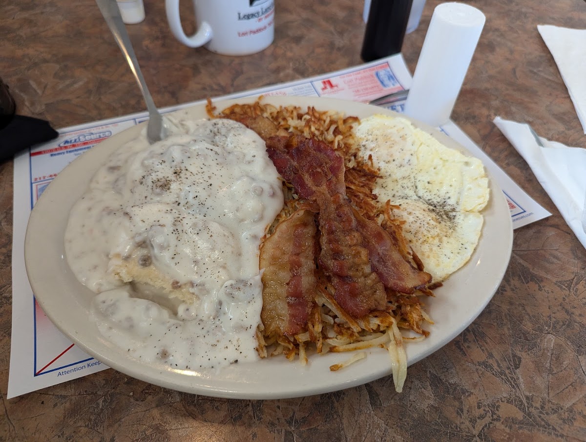 Benjamin's Restaurant - Photo 4