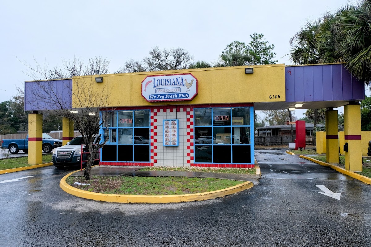 Louisiana Fish & Chicken - Photo 3