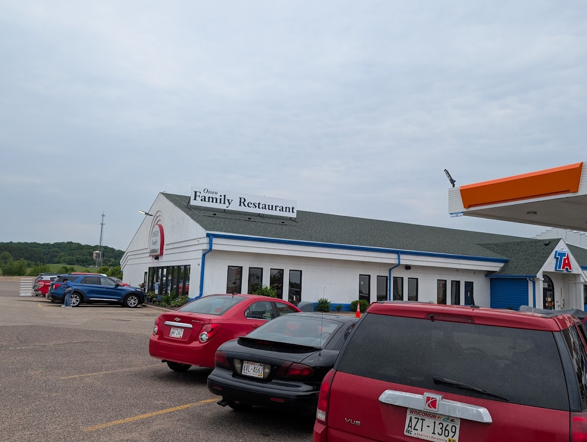 Osseo Family Restaurant - Photo 8