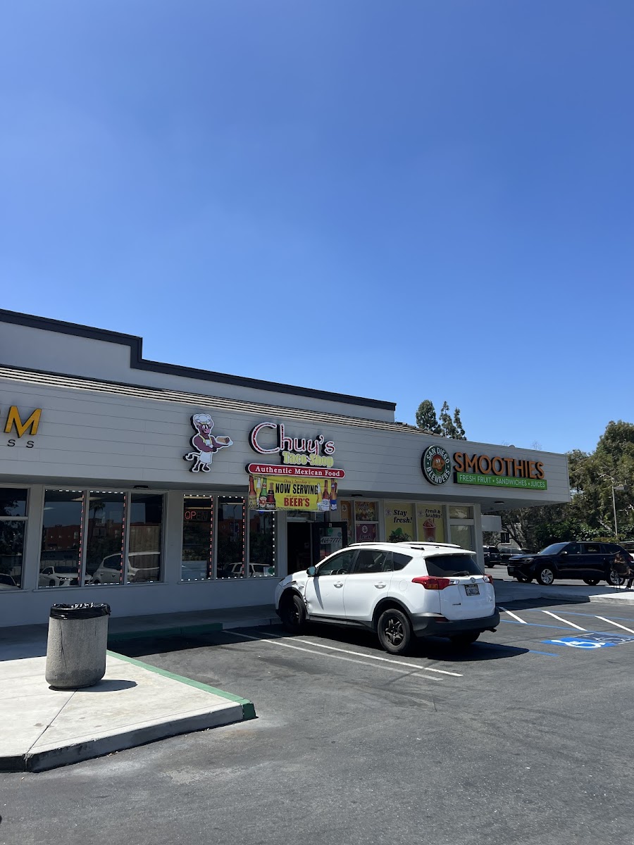 Chuy's Taco Shop - Photo 9