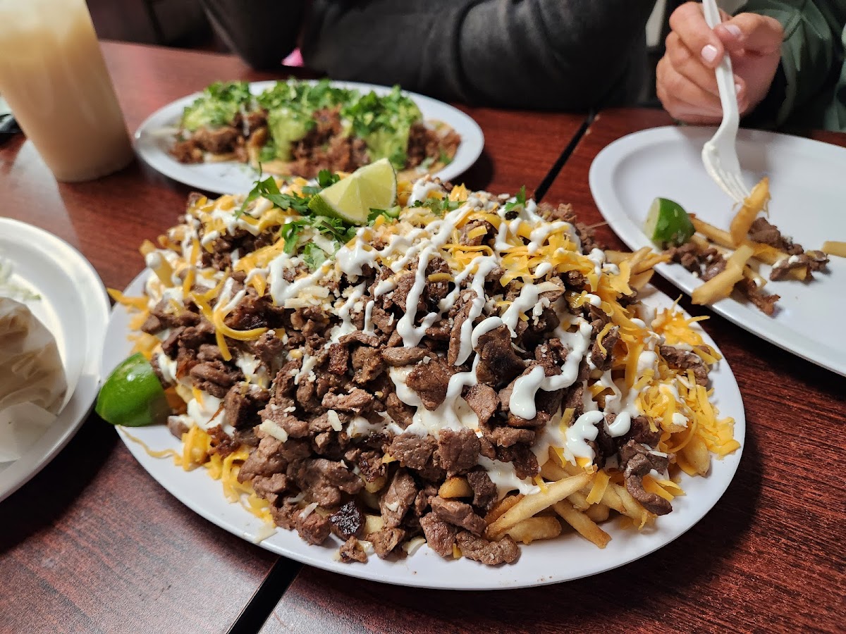 Chuy's Taco Shop - Photo 3