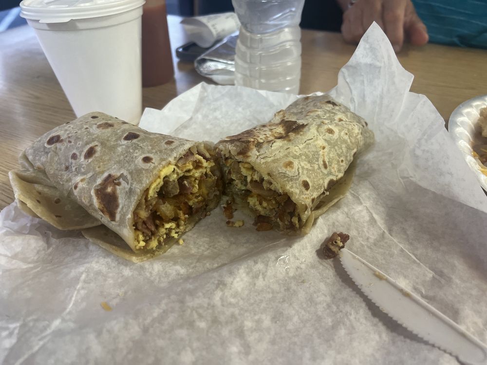 Super Oscars Mexican Food - Photo 5
